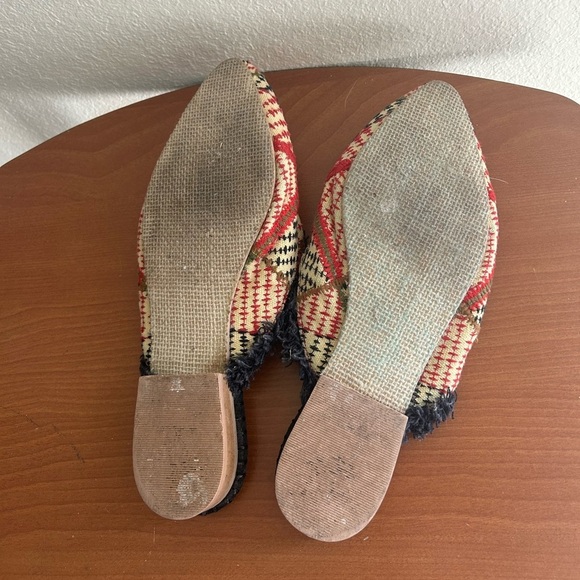 Free People Fabric Newport Loafer Mules Red Flats Women’s Size EU36 5 Aztec Boho - Picture 9 of 10